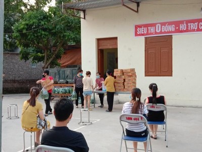 Mở lại 1 số quán ăn ở Việt Yên, Yên Dũng phục vụ công nhân