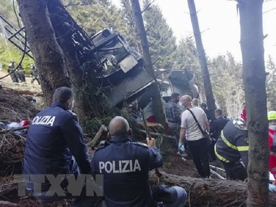 Tai nạn cáp treo tại Italy, ít nhất 11 người thương vong