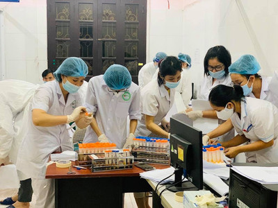 Ngày 26/5 sẽ thí điểm lấy mẫu test nhanh cho công nhân ở Bắc Giang