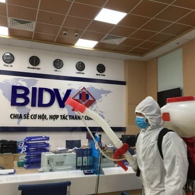 Cấp hóa chất khử khuẩn phòng, chống Covid-19 cho Bắc Giang, Bắc Ninh