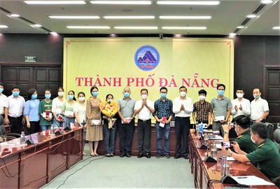 Đà Nẵng chi viện 10 y bác sĩ giỏi hỗ trợ Bắc Giang điều trị Covid-19