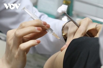 Vì sao đã tiêm vaccine phòng ngừa mà vẫn bị nhiễm SARS-CoV-2?