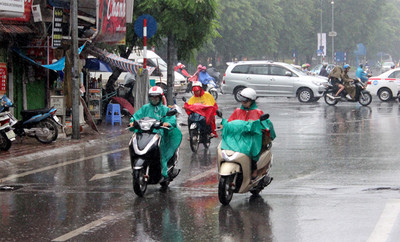 Dự báo thời tiết ngày 25/6: Hà Nội tiếp tục có mưa dông