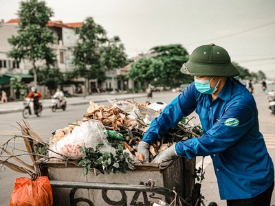 Đoàn viên thanh niên Cty Công trình đô thị Bắc Giang: Chúng tôi là những "Chiến binh xanh"