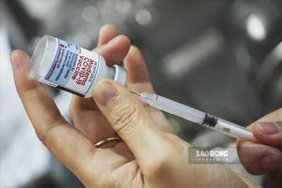 Hà Nội bắt đầu chiến dịch tiêm vaccine quy mô lớn nhất lịch sử
