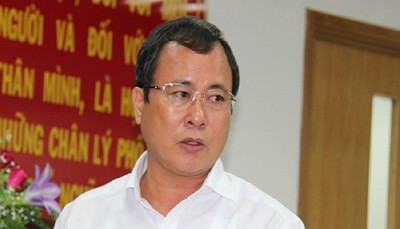 Khởi tố, bắt tạm giam cựu bí thư Tỉnh ủy Bình Dương Trần Văn Nam