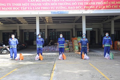 MTTQ Việt Nam trao tặng lương thực của tỉnh Quảng Ngãi cho CITENCO