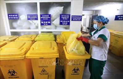 Đồng Nai: Giám sát thu gom chất thải khu cách ly, bệnh viện dã chiến