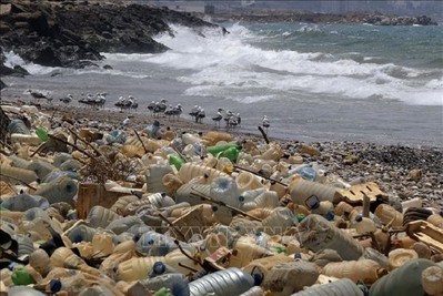 Để không có những “bãi rác ngầm dưới biển”