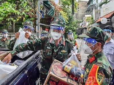 TP. Hồ Chí Minh những ngày thắm tình quân dân