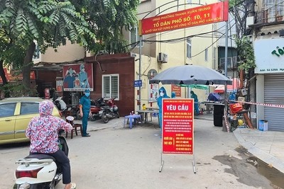 CDC Hà Nội: F1 ở phường Thanh Xuân Trung có thể tới 1.700 người