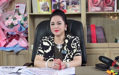 Bà Phương Hằng và cuộc đại náo Showbiz Việt