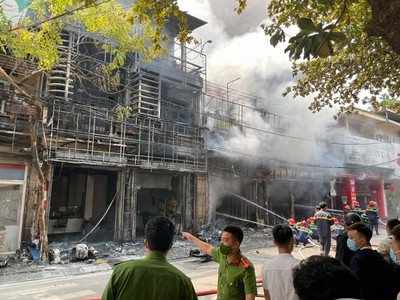 Vĩnh Phúc: Cháy lớn thiêu rụi nhiều tài sản trước ngày nghỉ lễ 2/9