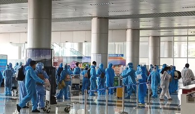 Lâm Đồng: Phát hiện 2 ca mắc Covid-19 trên chuyến bay đưa thai phụ về quê