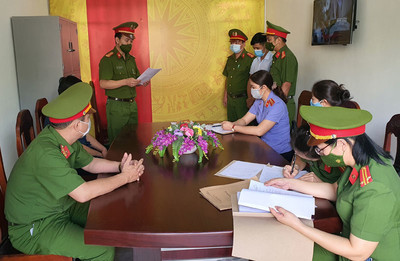 Bắt tạm giam Phó phòng Tài nguyên và Môi trường huyện Yên Minh, Hà Giang