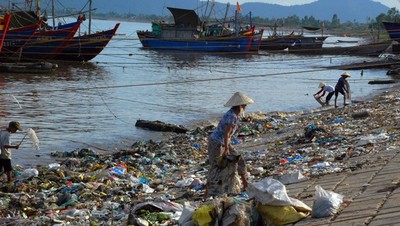 Các nguyên nhân gây ô nhiễm môi trường biển đảo tại Việt Nam