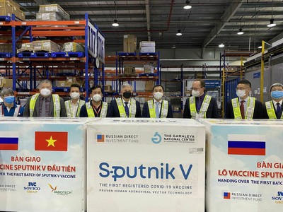Nga cung cấp 740.000 liều vaccine Sputnik V cho Việt Nam
