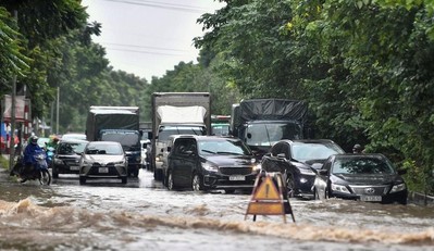Thiên đường Bảo Sơn bị ngập nhiều giờ sau trận mưa lớn