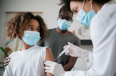 Vaccine COVID-19 nào đang được tiêm cho trẻ em?