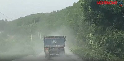 Quảng Ninh (Quảng Bình): Hàng trăm lượt xe trọng tải lớn chở đá, sỏi cày nát đường dân sinh