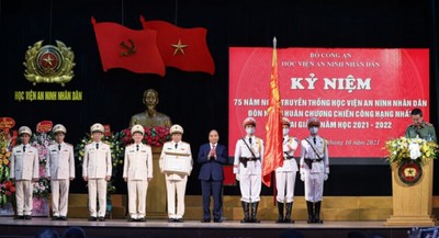 Học viện An ninh nhân dân đón nhận Huân chương Chiến công hạng Nhất
