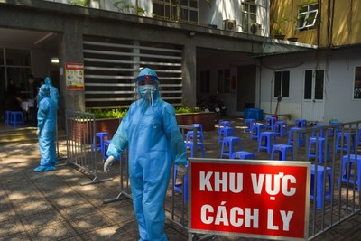 Hà Nội thêm 28 ca nhiễm Coivd-19 tại 10 quận, huyện