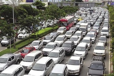 Đề xuất lập dự án thu phí ô tô lưu thông vào trung tâm TP Hồ Chí Minh
