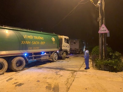 Nóng: Bãi rác Nam Sơn vận hành trở lại!