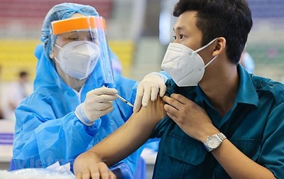 Việt Nam sắp cán mốc tiêm 100 triệu liều vaccine phòng COVID-19