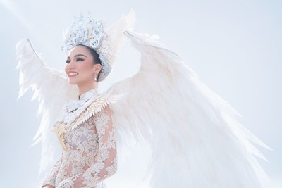 Hoàng Hương Ly mang Quốc phục Áo dài đến với Hoa hậu Du lịch Quốc tế 2021