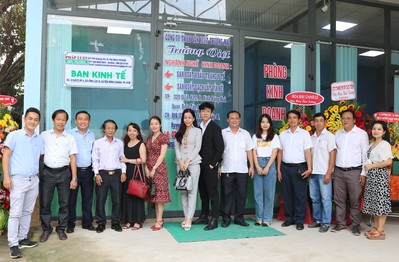 Tạp chí Môi trường và Đô thị Việt Nam trao tặng 03 tấn gạo cho các bếp ăn 0 đồng