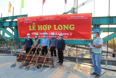 Quảng Ninh: Hợp long cầu Ka Long 2 trên cao tốc Vân Đồn-Móng Cái