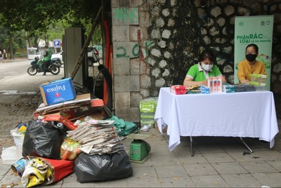 Nút thắt phân loại rác tại nguồn nhiều năm chưa được tháo gỡ tại Thủ đô