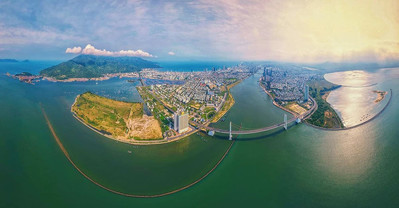 Phát triển bền vững đô thị biển miền Trung thích ứng biến đổi khí hậu