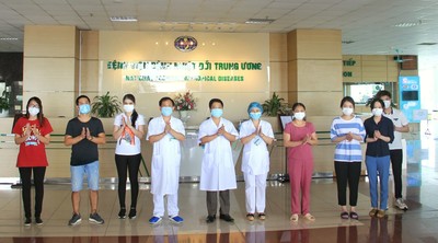 Sáng 13/12: Hơn 1,05 triệu ca COVID-19 tại Việt Nam đã khỏi