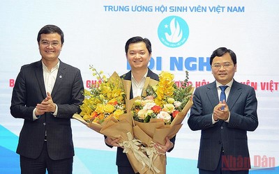Ông Nguyễn Minh Triết được bầu làm Chủ tịch Hội Sinh viên Việt Nam
