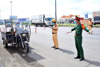 Từ ngày 6/1, Hà Nội ra quân thiết lập trật tự, an toàn giao thông dịp Tết