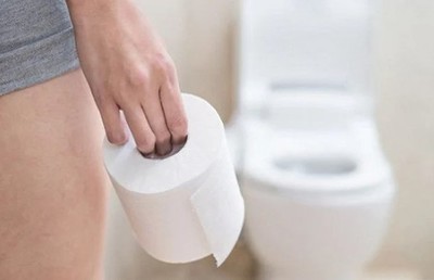 Nên ngừng sử dụng giấy vệ sinh, nhất là phụ nữ đang muốn sinh con?
