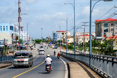 Đầu tư hơn 100 tỷ đồng mở rộng đường về trung tâm xã Hàng Vịnh (Cà Mau)