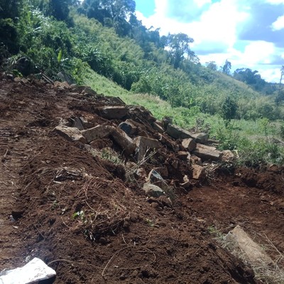 Đắk Nông: Phát hiện vụ khai thác đá cây trái phép