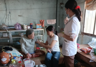 Đắk Nông: Tiêm vắc xin cho người cao tuổi, mắc bệnh nền, người yếu thế