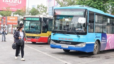 Hà Nội: Xe buýt sẽ hoạt động 100% công suất từ ngày 8/2