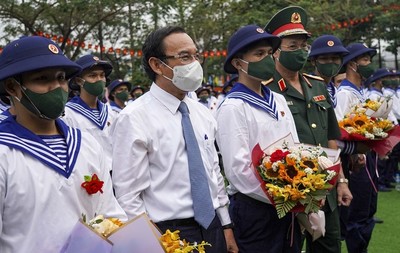 TP.Hồ Chí Minh: Hàng ngàn tân binh trên địa bàn tham gia lễ tòng quân