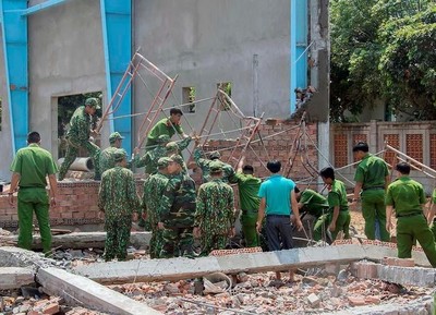 Vụ sập tường làm 7 người chết: Kỷ luật Trưởng BQL các Khu công nghiệp tỉnh Vĩnh Long