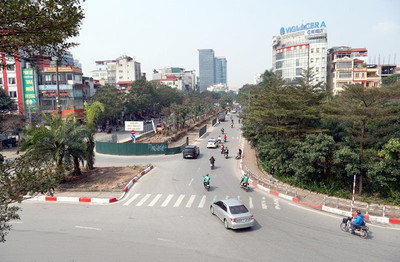 Hà Nội thi công mở rộng đường Hoàng Quốc Việt lên 8 làn xe