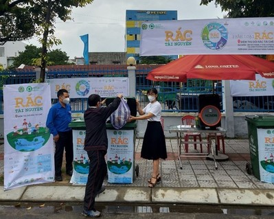 Chương trình thu đổi rác tái chế tại Đà Nẵng ngày càng lan toả