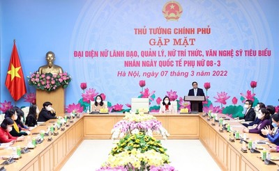 Thủ tướng Chính phủ Phạm Minh Chính gặp mặt nữ lãnh đạo, quản lý, trí thức và văn nghệ sỹ tiêu biểu