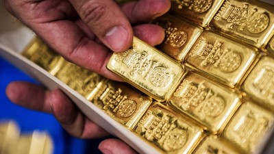 Giá vàng ngày 7/3: Vàng trong nước ở mức cao kỷ lục