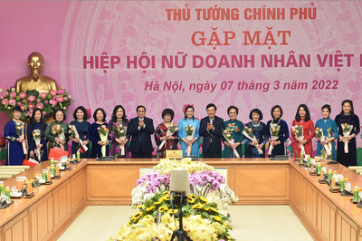 Thủ tướng Chính phủ gặp mặt Hiệp hội Nữ doanh nhân Việt Nam