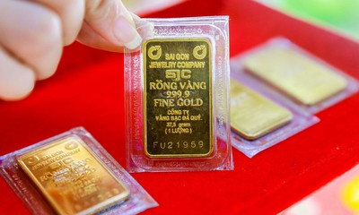 Giá vàng ngày 16/3: Vàng trong nước tiếp tục lao dốc